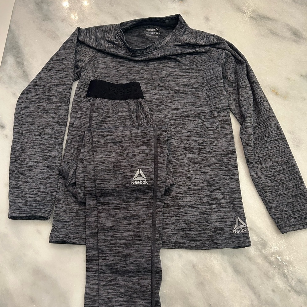Reebok Charcoal Heather Activewear thermal base layer set BOYS medium